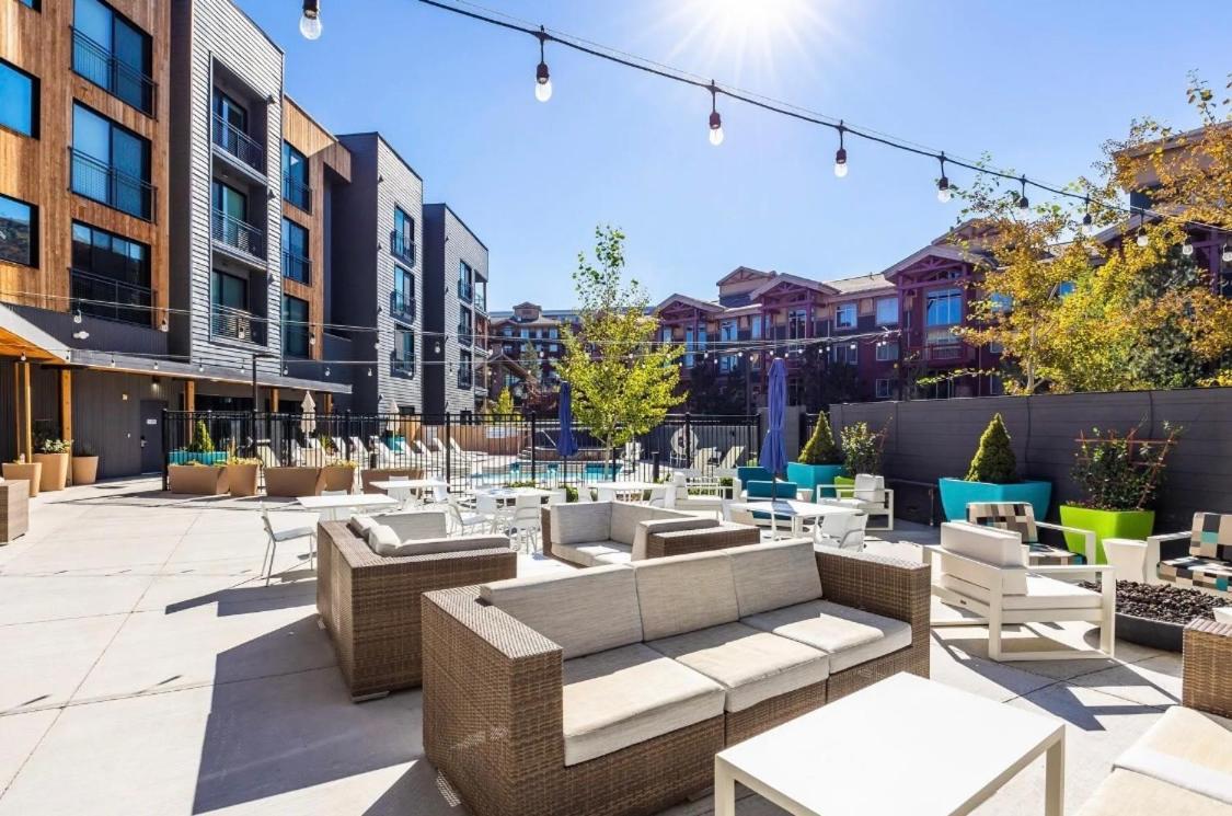 Slope Side Studio In The Heart Of Canyons Village With Heated Pool & Hot Tub! Park City Extérieur photo